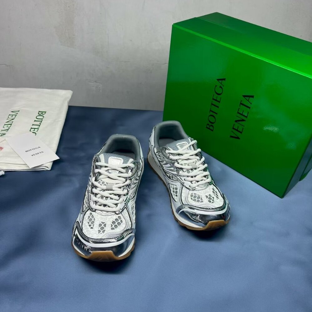 Bottege Veneta women's sneakers Size 39 - Picture 2 of 8